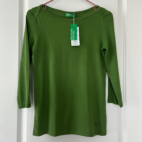 NWT United Colors of Benetton 3/4 length sleeve green tee with boat neck. - Picture 1 of 5